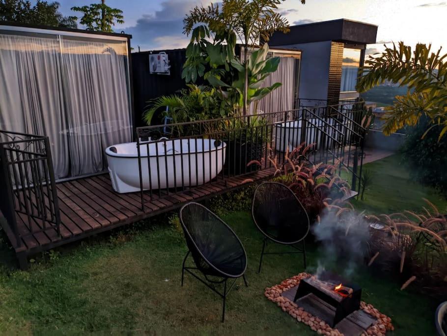 Tiny House Paraiso Minicasas Com Hidromassagem Pouso Alegre Buitenkant foto