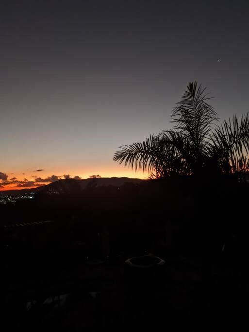 Tiny House Paraiso Minicasas Com Hidromassagem Pouso Alegre Buitenkant foto